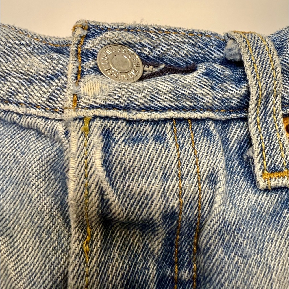 Levi's Jean Shorts Mid Rise 501 Red Tag Distressed Blue Denim Fringe Women - Picture 5 of 16